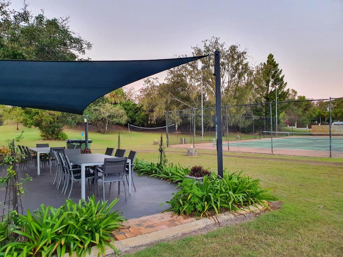 The Shores Holiday Apartments Mackay Exterior photo
